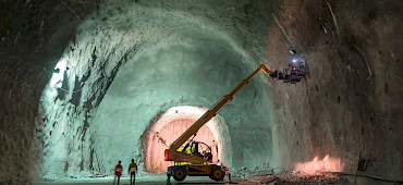 La Fortezza-Innsbruck: Un'Impresa Ferroviaria Epica di 50 km che Collega l'Austria all'Italia